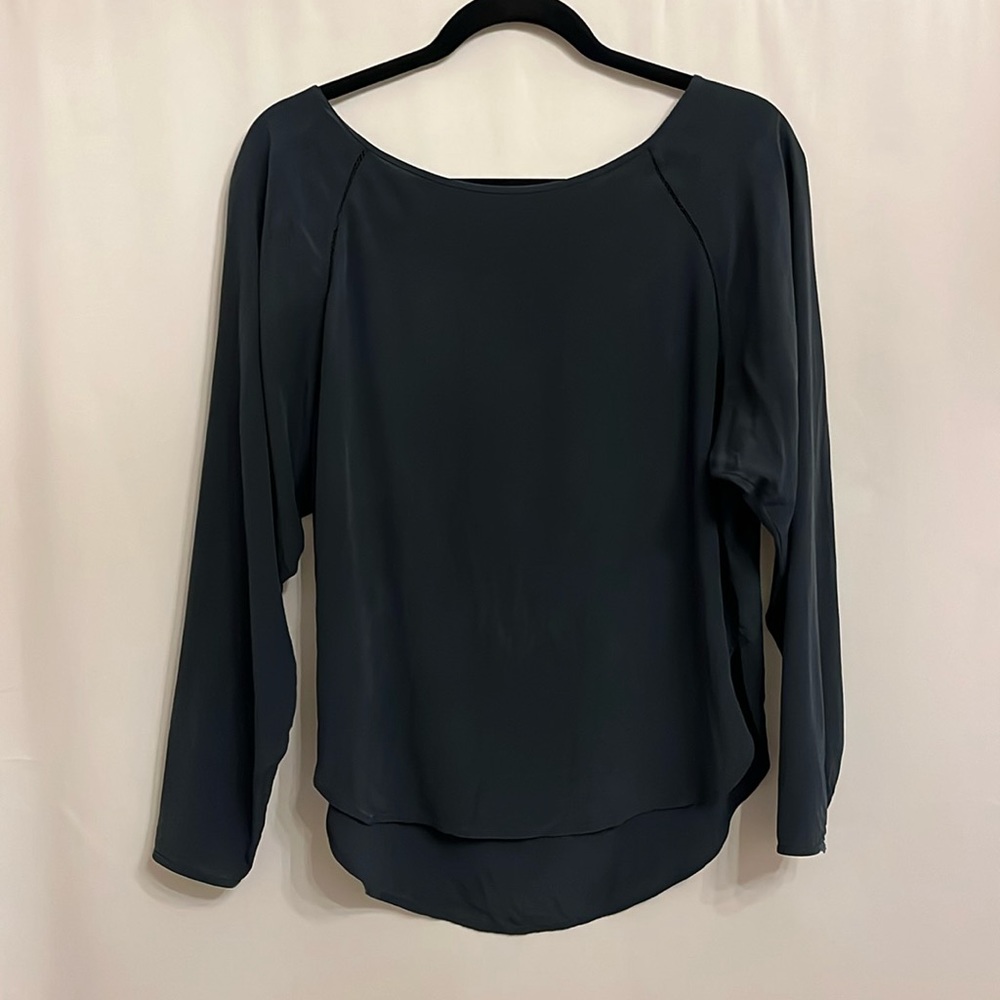 Vince 100% silk dolman sleeve blouse top
